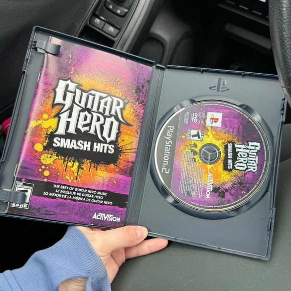 Sony PlayStation 2 Guitar Hero Smash Hits - Purple and Yellow - Picture 3 of 4